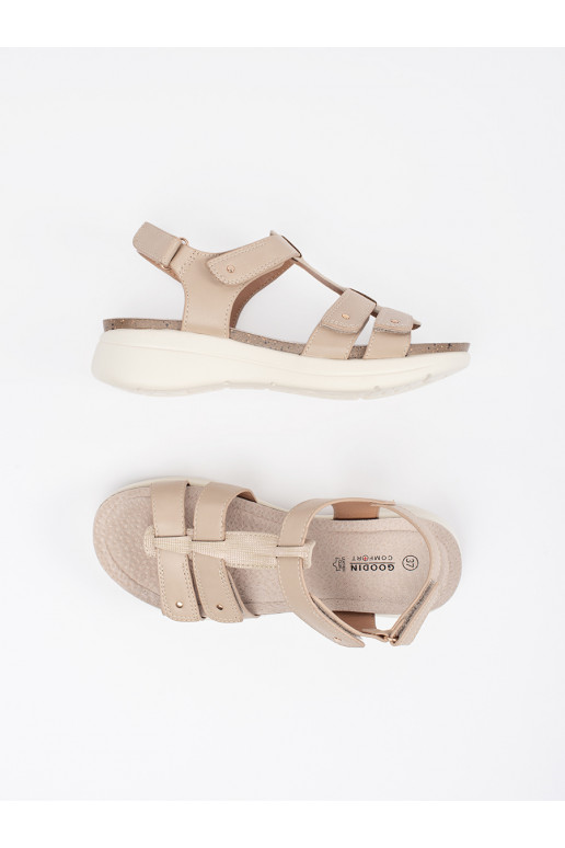 sandalai    sandalai