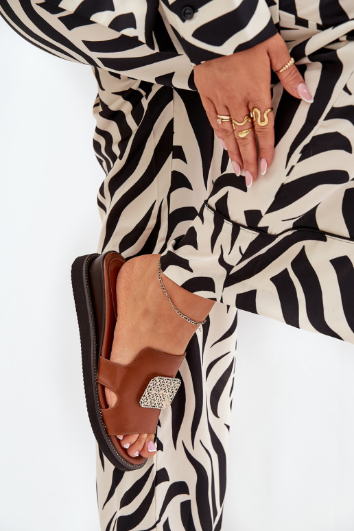 Moteriškos šlepetės  Eko   su ornamentais rudos spalvos Sarela