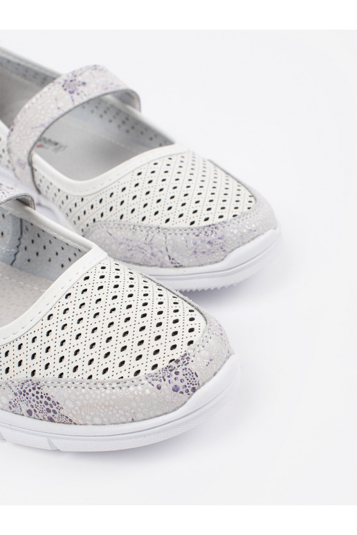 baltos spalvos balerinos   