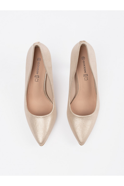 smėlio spalvos  aukštakulniai su plonu kulniuku