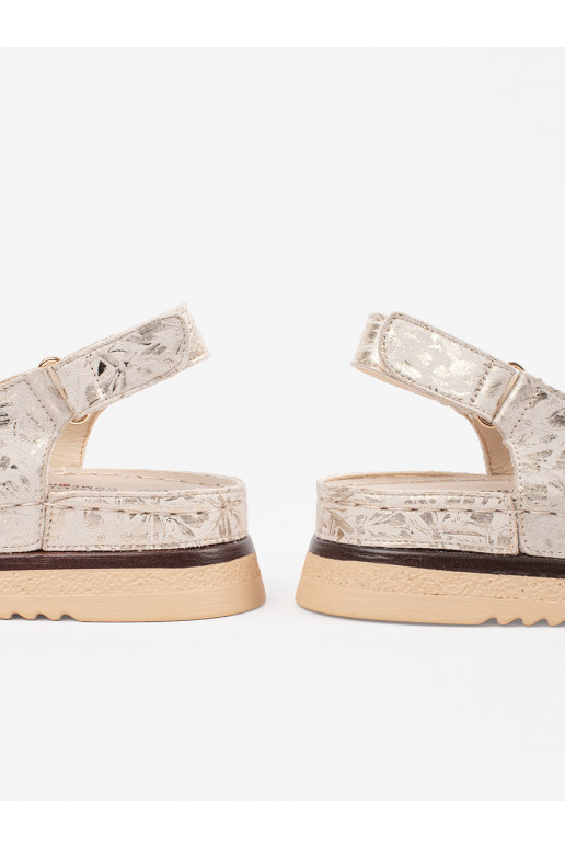 dramblio kaulo spalvos sandalai su platforma z przypinką dramblio kaulo spalvos sandalai su platforma z przypinką