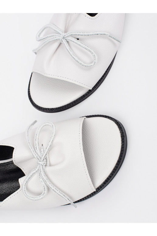 baltos spalvos Šlepetės  płaksie su bantuku baltos spalvos Šlepetės  płaksie su bantuku