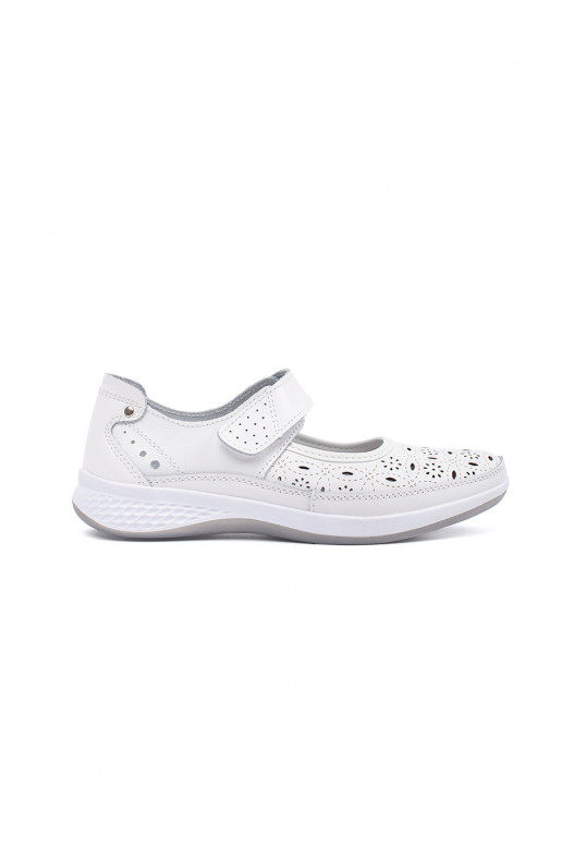 ažūrinio dizaino sandalai   baltos spalvos ažūrinio dizaino sandalai   baltos spalvos