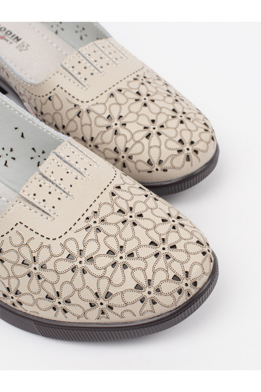 smėlio spalvos dziurkowane sandalai 