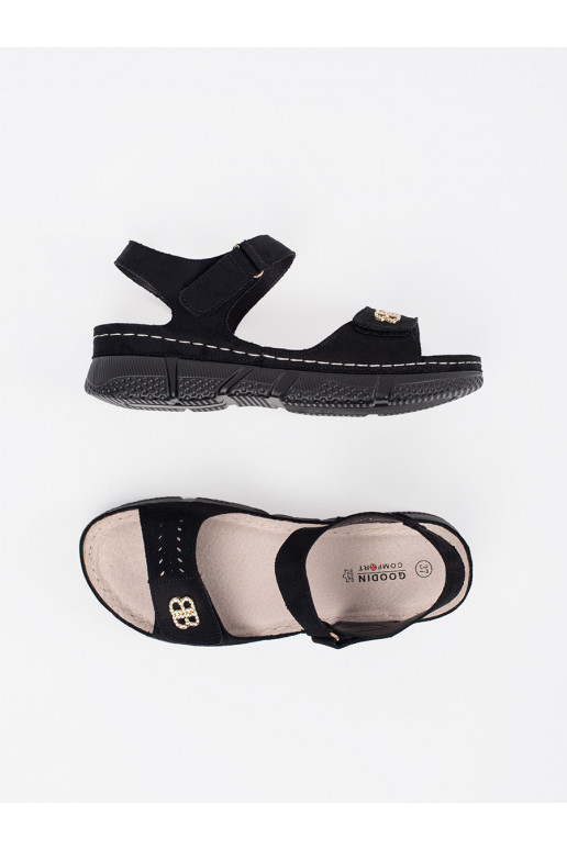 Juodos spalvos sandalai 