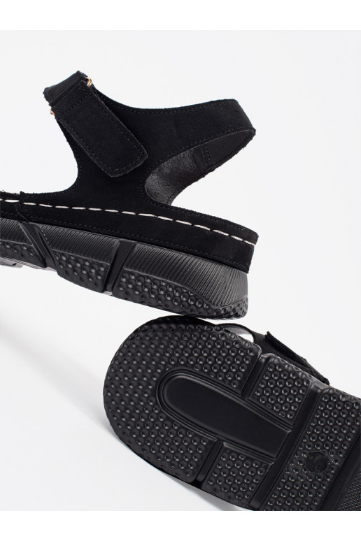 Juodos spalvos sandalai 