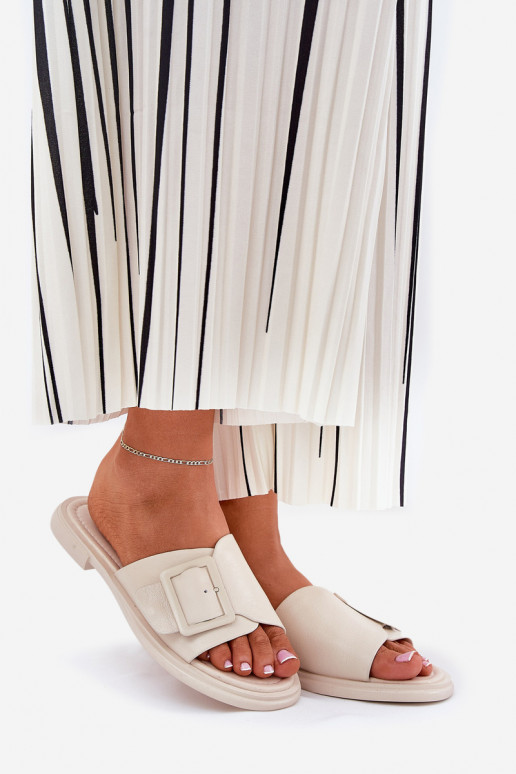 Šlepetės  su sagtimis D&A SJ2302-01 smėlio spalvos