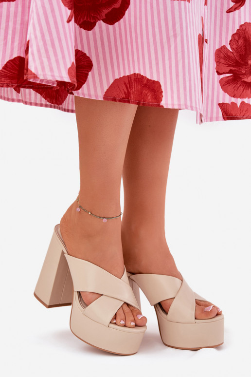 Moteriškos šlepetės su platforma I  smėlio spalvos Lenobos