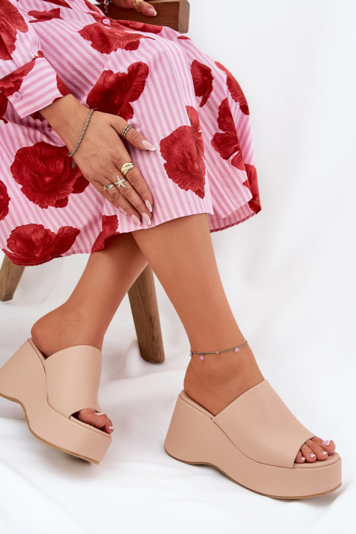 Eko Šlepetės  su platforma I Koturnie smėlio spalvos Kisoffi