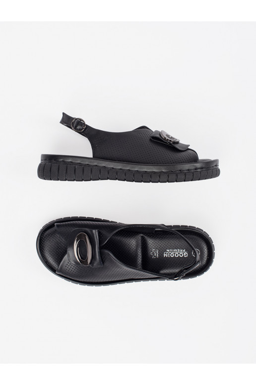 juodos spalvos sandalai    juodos spalvos sandalai