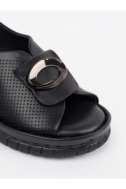 juodos spalvos sandalai    juodos spalvos sandalai