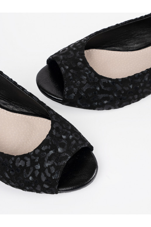 Juodos spalvos sandalai  