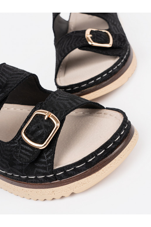 Juodos spalvos sandalai ze mi elementami Juodos spalvos sandalai ze mi elementami