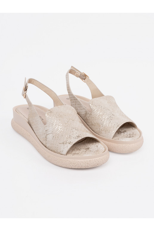 smėlio spalvos  sandalai 