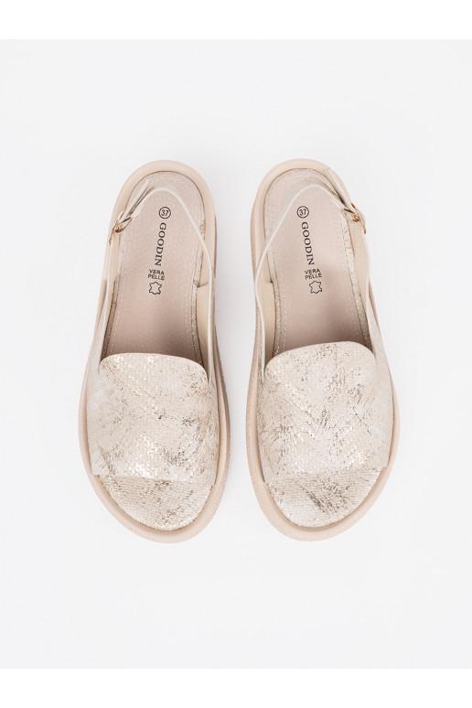 smėlio spalvos  sandalai 