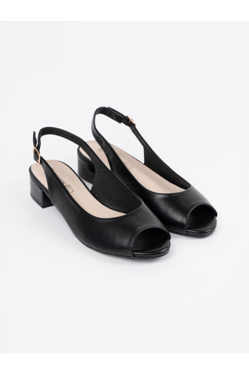 Juodos spalvos  sandalai  2