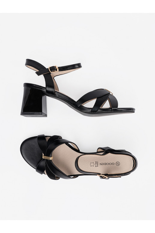 basutės ant kulno juodos spalvos basutės ant kulno juodos spalvos