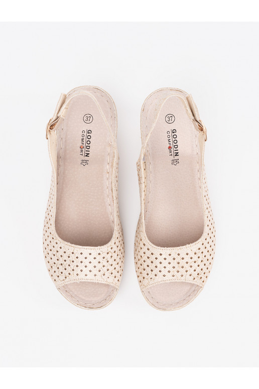 smėlio spalvos  sandalai  smėlio spalvos  sandalai