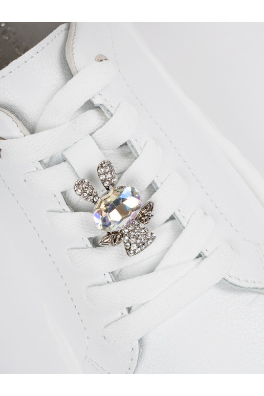 baltos spalvos  modelio batai z przypinką   Sergio Leone baltos spalvos  modelio batai z przypinką   Sergio Leone