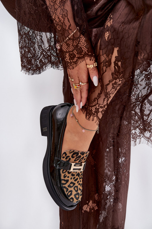 Oda Lakuoti mokasinai su leopardo kailio raštais Vinceza 66790 juodos spalvos