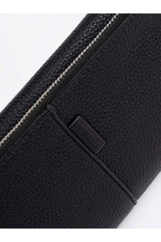 Moteriška piniginė juodos spalvos