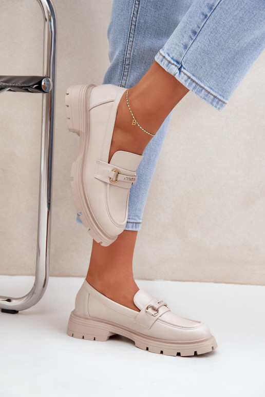 Smėlio spalvos klasikinio stiliaus... Smėlio spalvos klasikinio stiliaus...