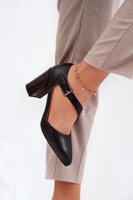   Bateliai su kulniukais su sagtimis Vinceza 91133 Juodos spalvos