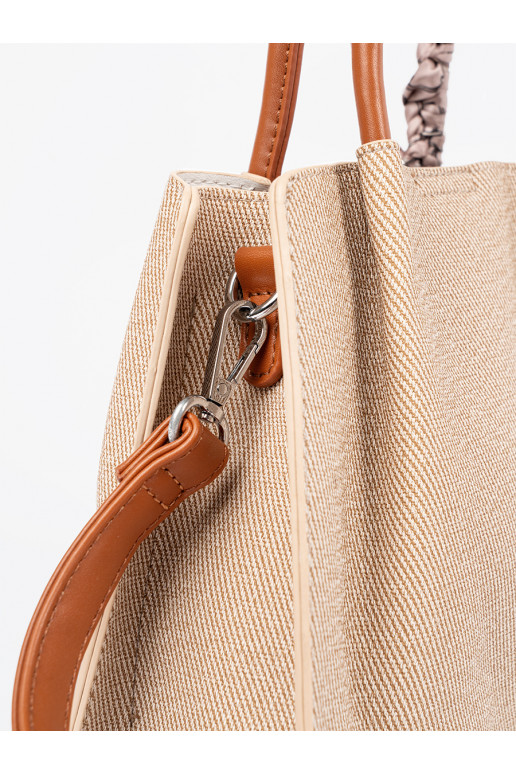  średnia rankinė z ozdobną chustą