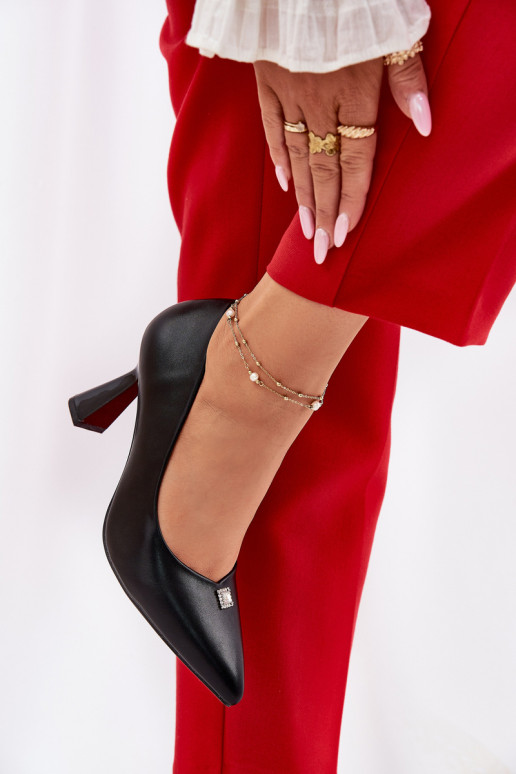 Elegantiško stiliaus Bateliai Na Rozszerzanej Szpilce Vinceza 62222 Juodos spalvos