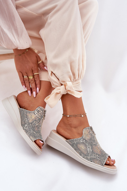 Moteriškos šlepetės  su užtrauktukais  smėlio spalvos Irriva