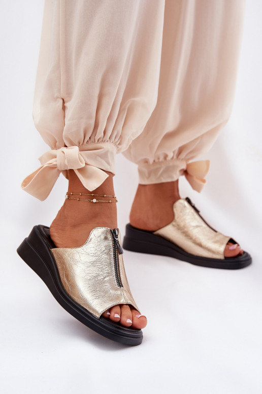 Moteriškos šlepetės  su užtrauktukais aukso spalvos Irriva