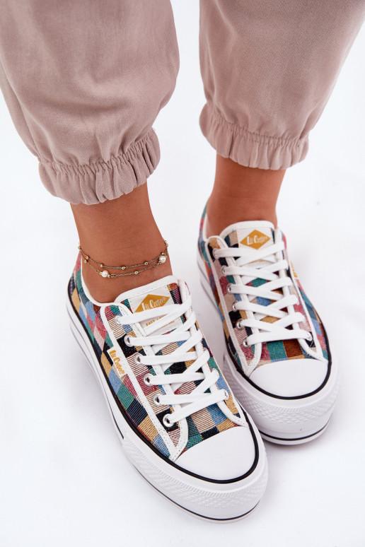 Laisvalaikio bateliai su platforma Lee Cooper LCW-25-31-3441L įvairių spalvų  Laisvalaikio bateliai su platforma Lee Cooper LCW-25-31-3441L įvairių spalvų