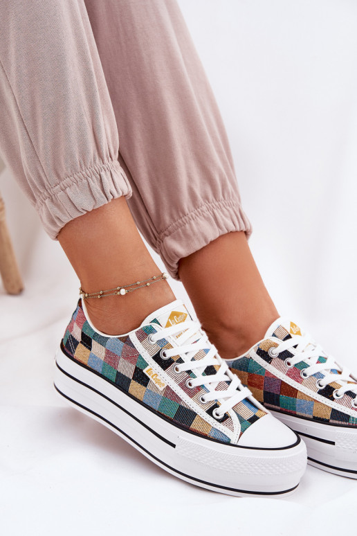 Laisvalaikio bateliai su platforma Lee Cooper LCW-25-31-3441L įvairių spalvų  Laisvalaikio bateliai su platforma Lee Cooper LCW-25-31-3441L įvairių spalvų