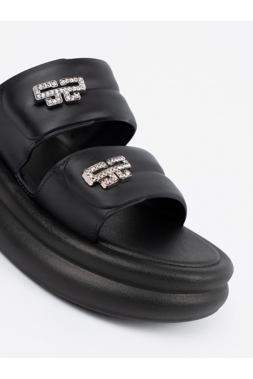 Juodos spalvos Šlepetės   su platforma