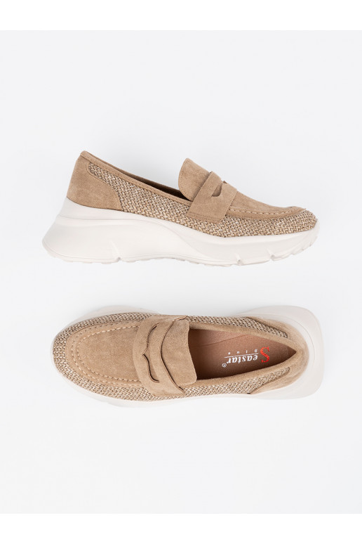 smėlio spalvos pusbačiai su masyviu kulnu