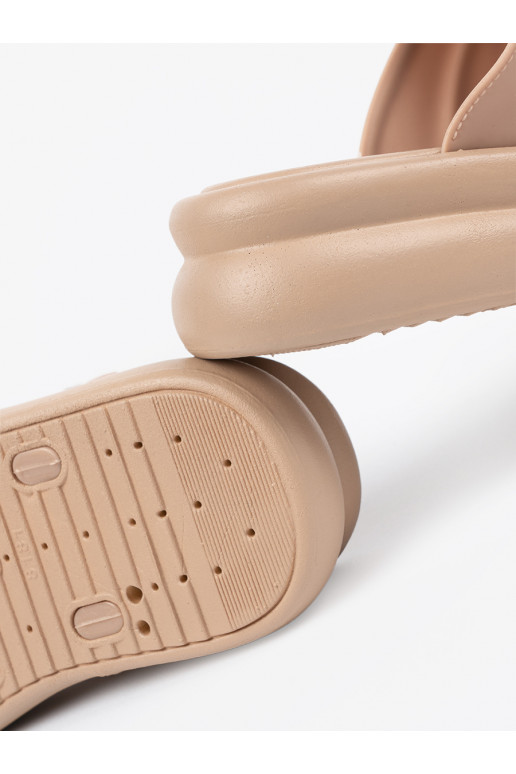 smėlio spalvos Šlepetės   su platforma