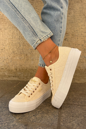 Laisvalaikio bateliai su nėriniais Lee Cooper LCW-25-31-3440L smėlio spalvos