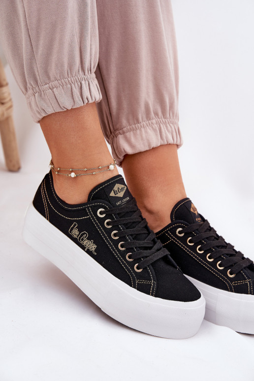 Tekstiliniai sportbačiai su platforma Lee Cooper LCW-25-31-3431L Juodos spalvos Tekstiliniai sportbačiai su platforma Lee Cooper LCW-25-31-3431L Juodos spalvos