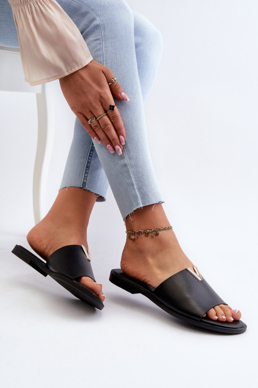 Moteriškos šlepetės Eko   su plačiais kulniukais Juodos spalvos Maliha