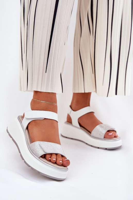 Moteriškos basutės  Platformie I Koturnie su lipniais užsegimais S.Barski LR51-543 sidabro spalvos