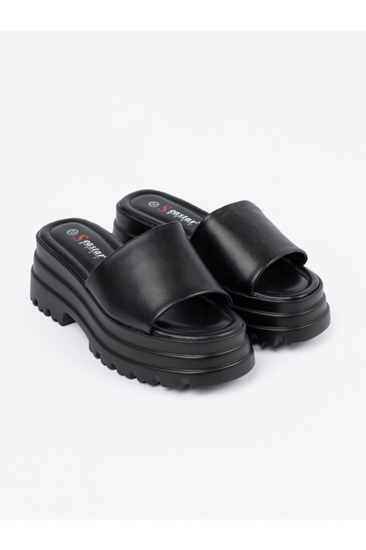 Šlepetės su platforma juodos spalvos