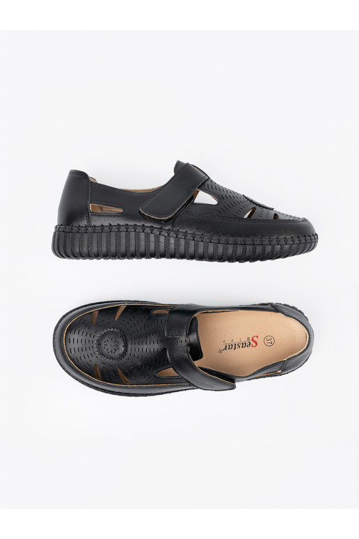 moteriški pusbačiai   juodos spalvos