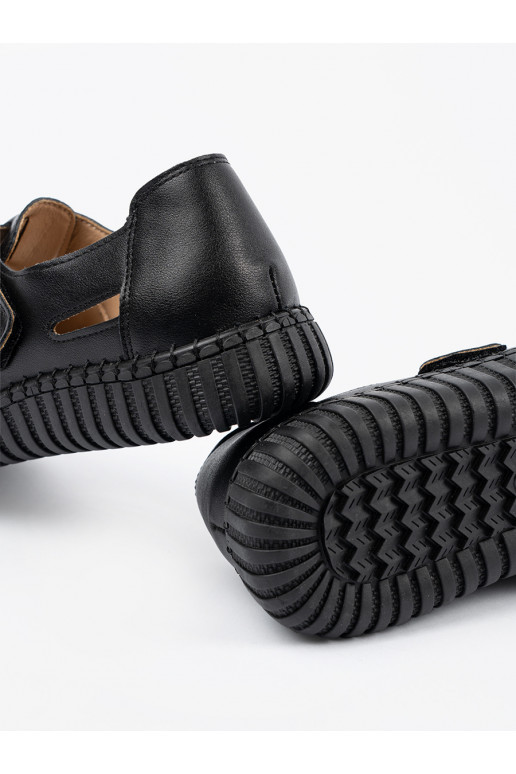 moteriški pusbačiai   juodos spalvos