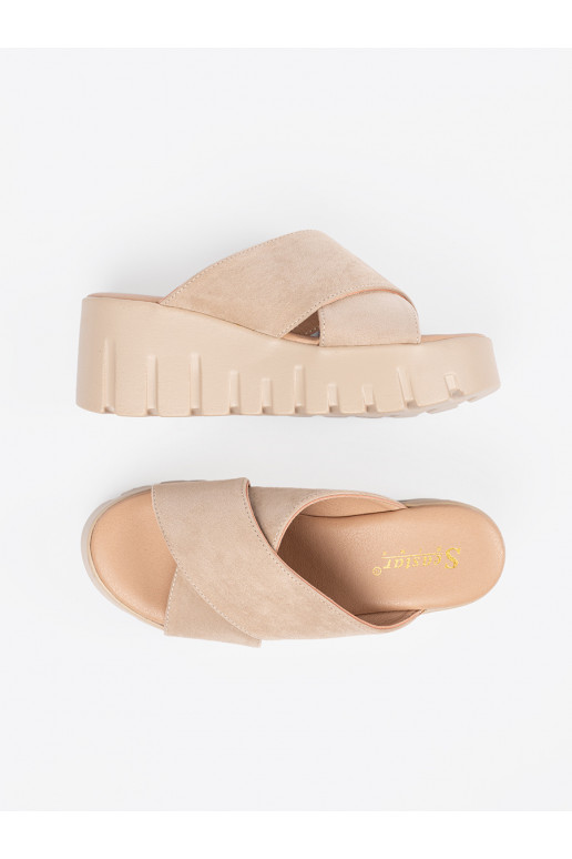 iš zomšos Šlepetės     iš zomšos Šlepetės