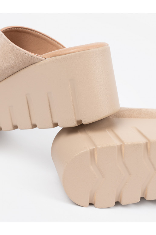 iš zomšos Šlepetės     iš zomšos Šlepetės