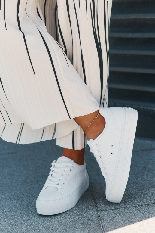 Eko   Laisvalaikio bateliai su platforma Big Star RR274298 baltos spalvos Eko   Laisvalaikio bateliai su platforma Big Star RR274298 baltos spalvos