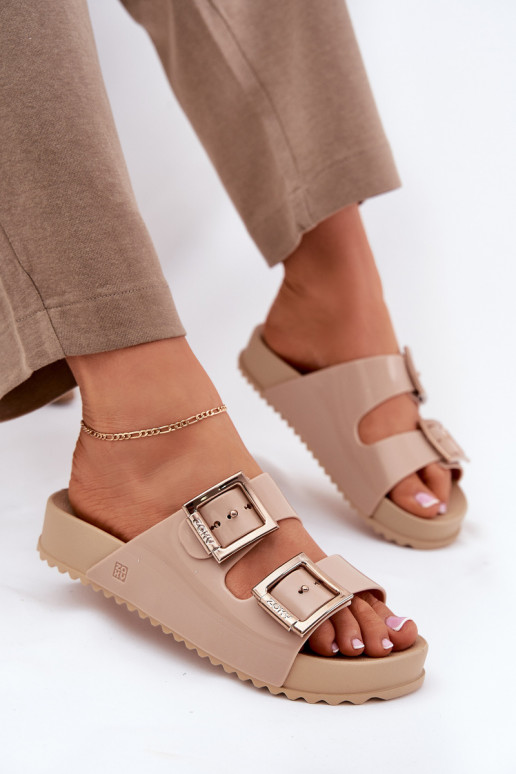  Šlepetės    NN285092 smėlio spalvos