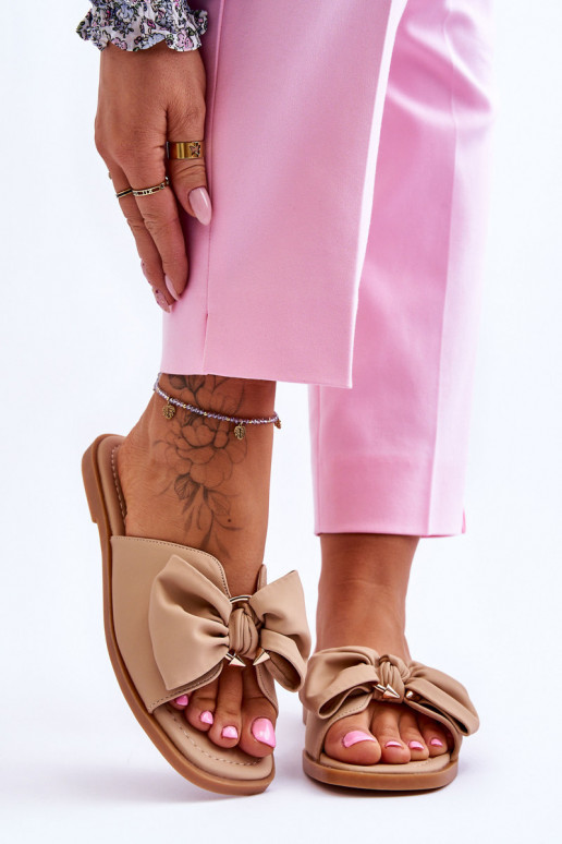  Šlepetės su kaspinais smėlio spalvos Becky