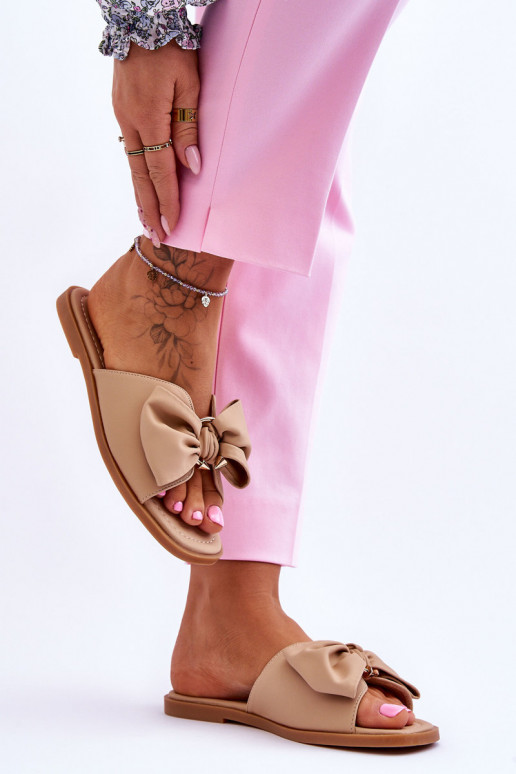  Šlepetės su kaspinais smėlio spalvos Becky