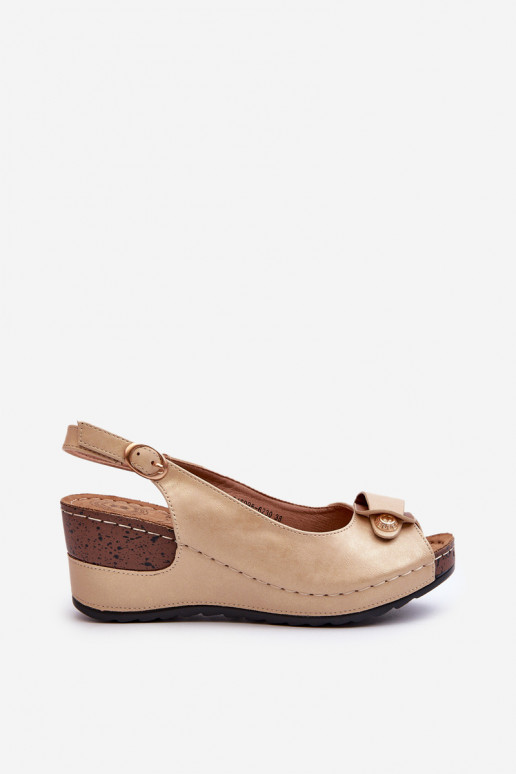 Lengvos platforminės basutės Comfort Shoes smėlio spalvos Efravia  Lengvos platforminės basutės Comfort Shoes smėlio spalvos Efravia